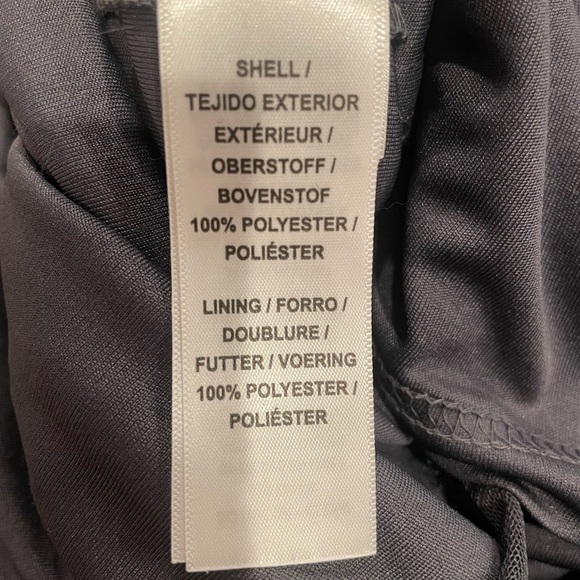 Aidan Mattox
Sequins Crew Neck Mini Dress
Size: SIUS 4 - Picture 5 of 6